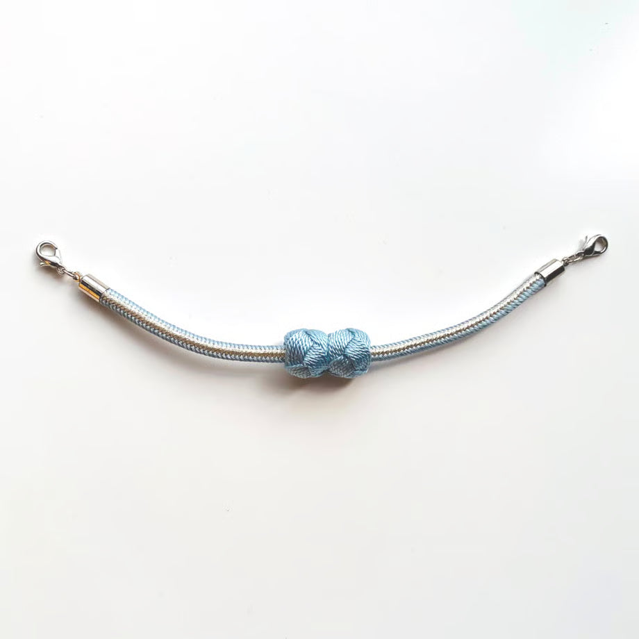 まぐねころん（羽織紐）