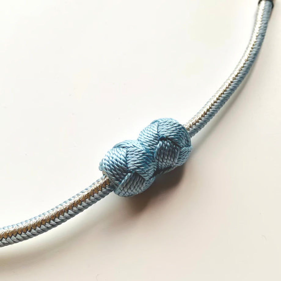 まぐねころん（羽織紐）