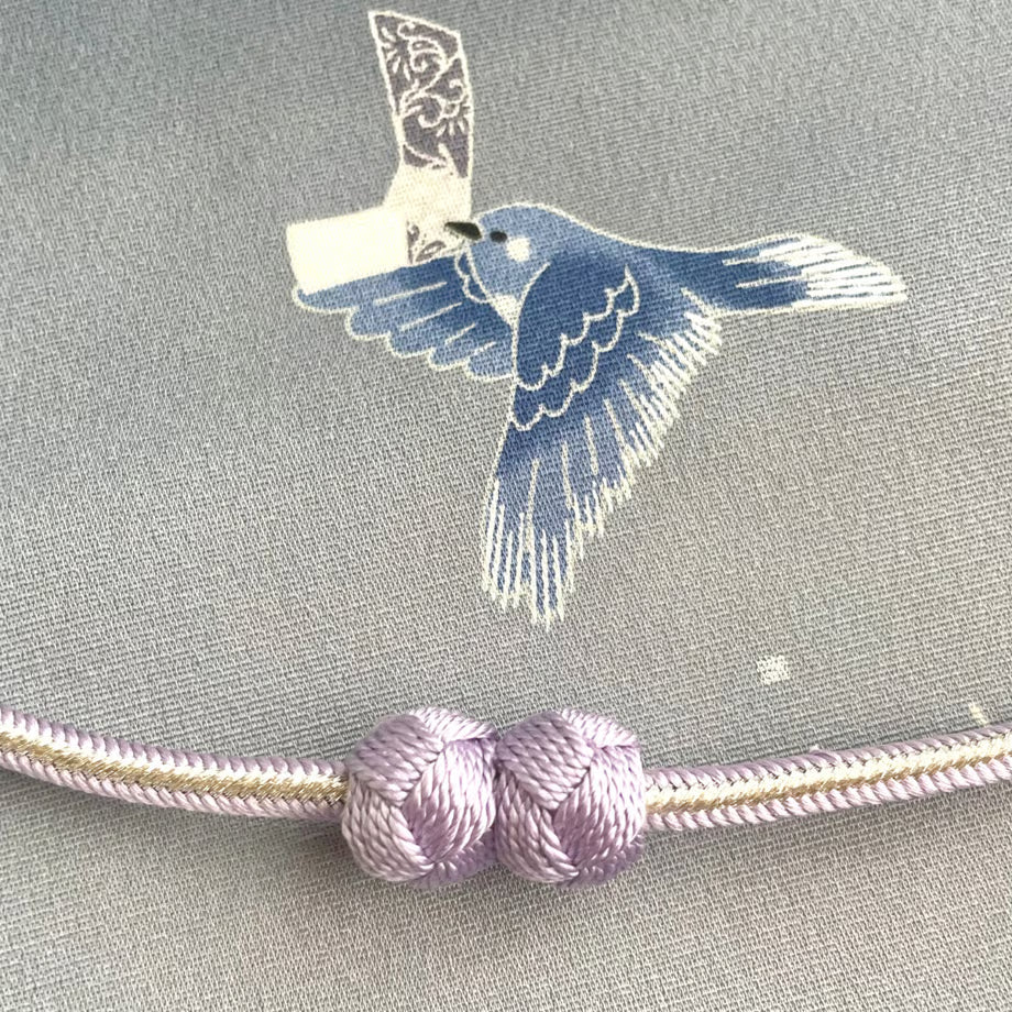 まぐねころん（羽織紐）