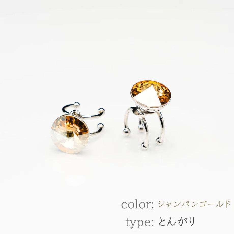 草履ピアス（クリスタル）とんがり型